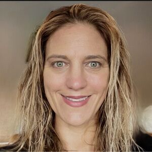 Meet your Posher, Teresa